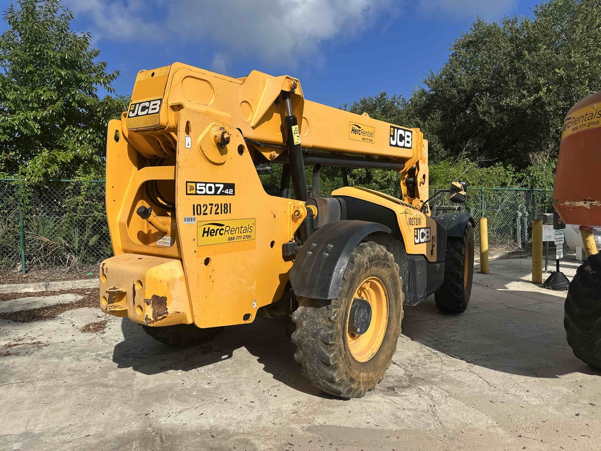 2019 JCB 507-42-7