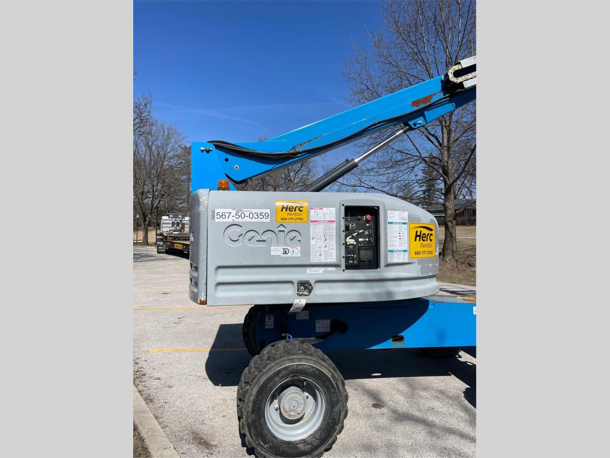 2018 Genie S-40