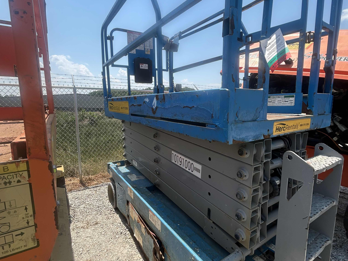 2016 Genie GS-4047-4