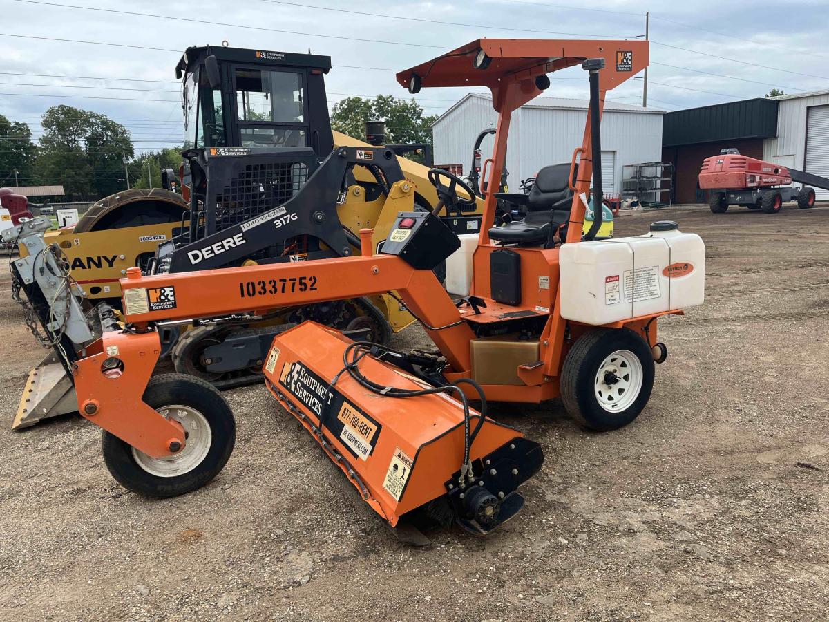 2021 LayMor SM300-2
