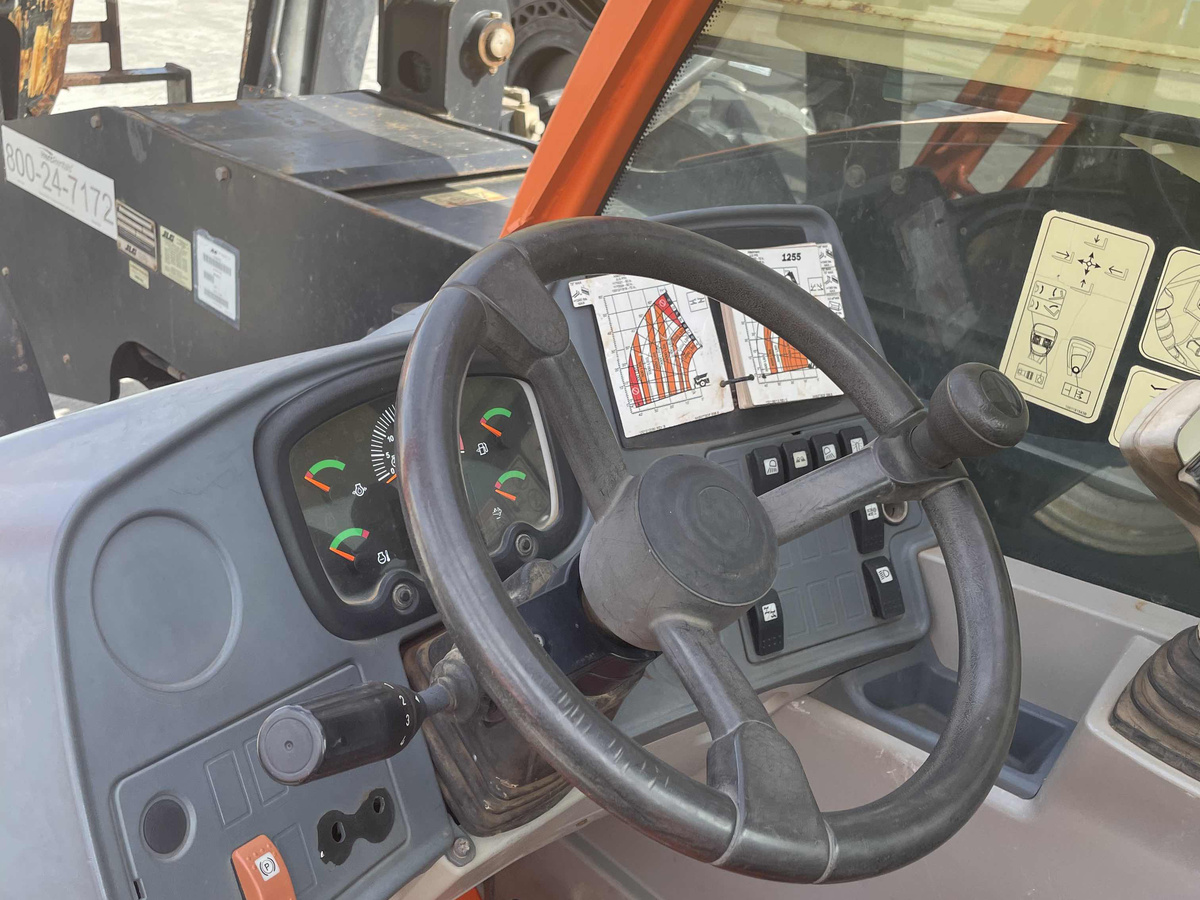2019 JLG 1255-4