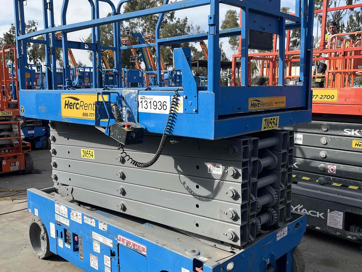 2016 Genie GS-4047-6