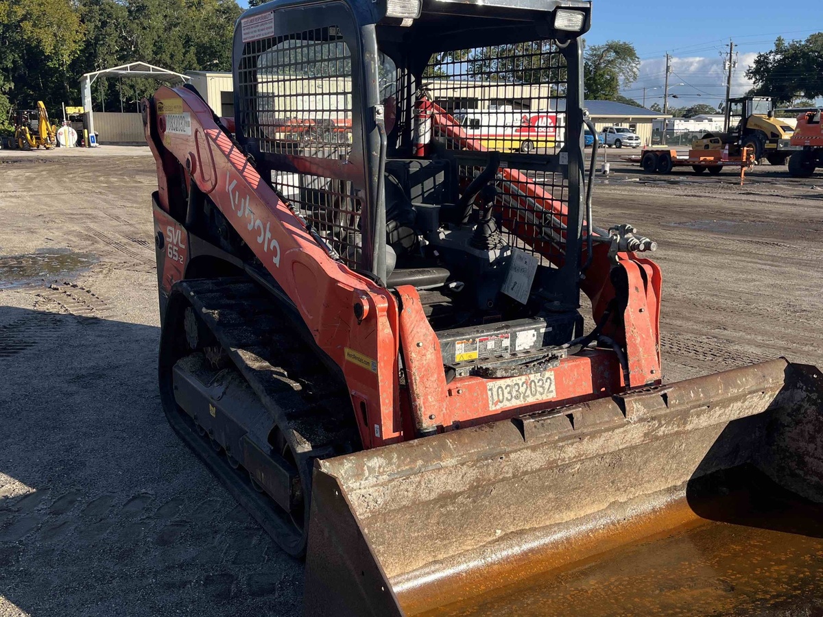 2021 Kubota SVL65-2-2
