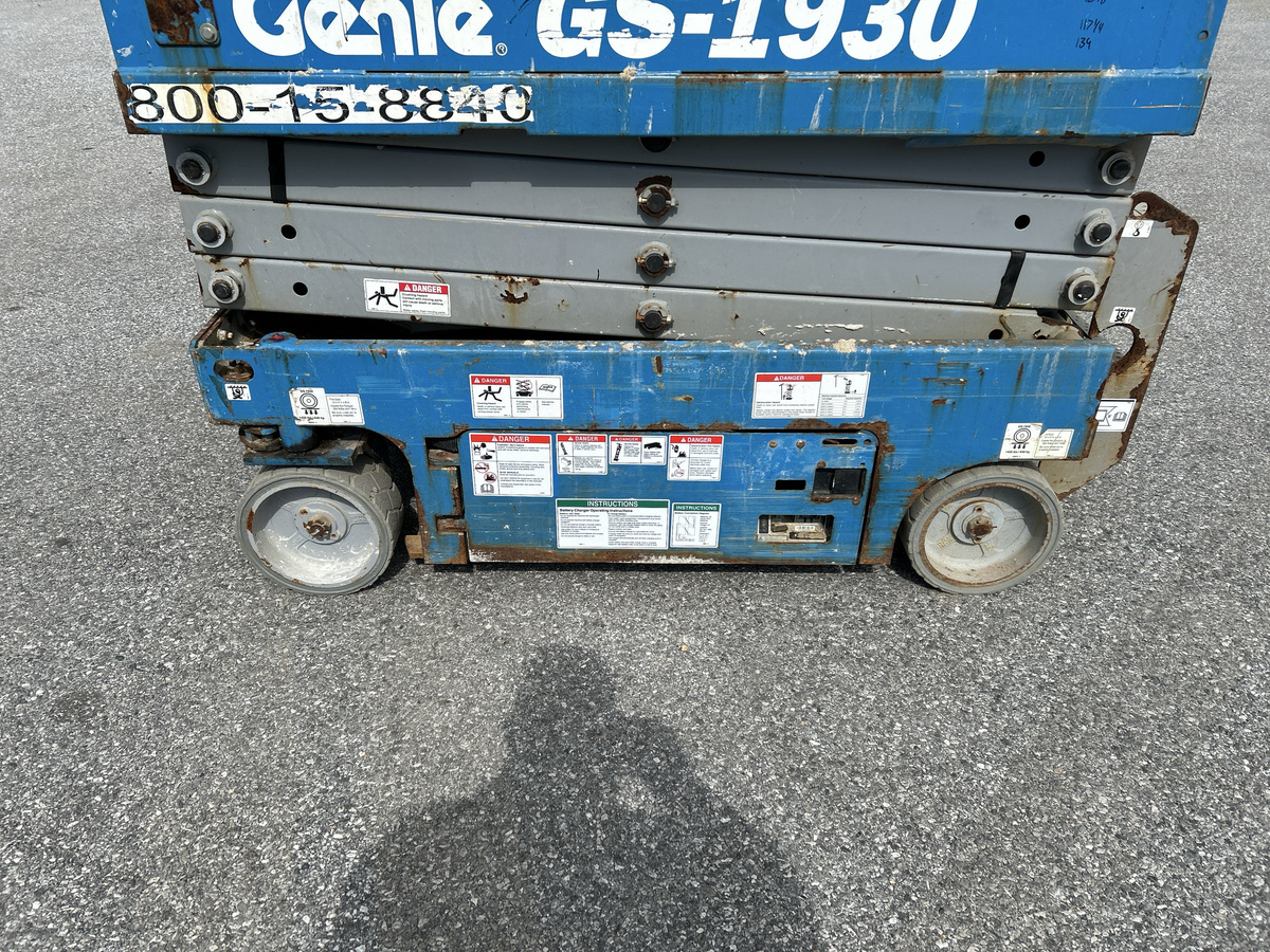 2017 Genie GS-1930-15