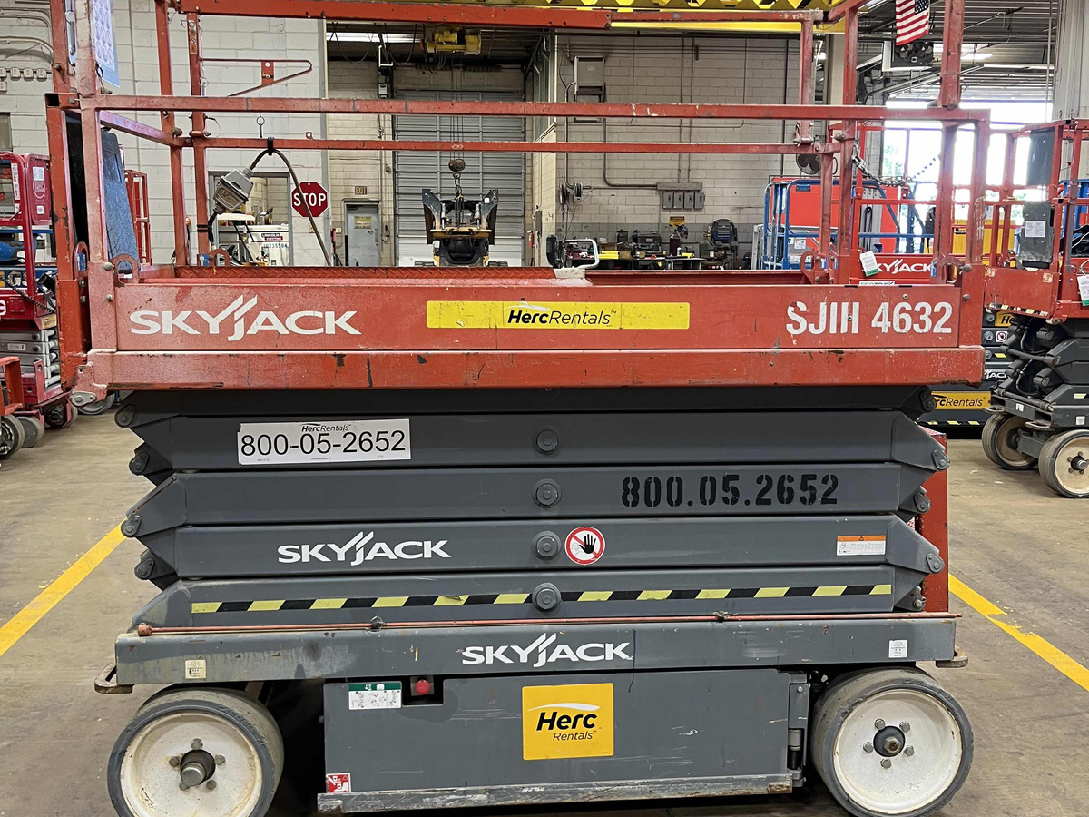 2015 Skyjack SJ4632