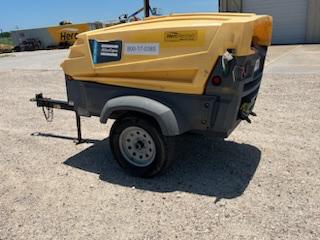 2017 Atlas Copco XAS 400