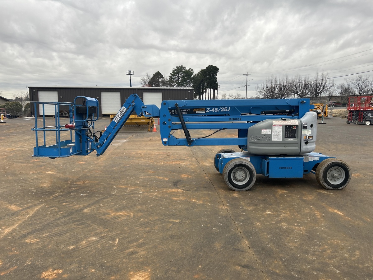 2016 Genie Z-45/25-5