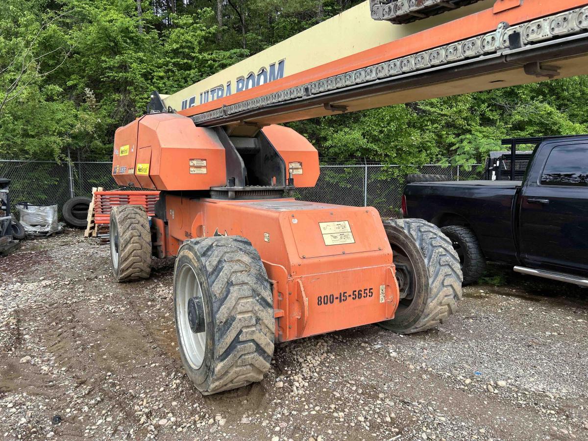 2017 JLG 1350SJP