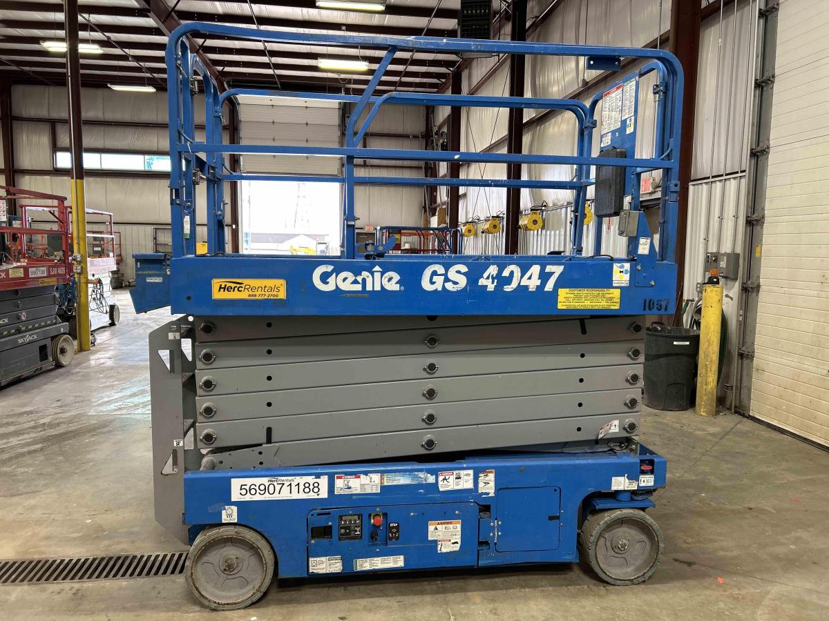 2016 Genie GS-4047