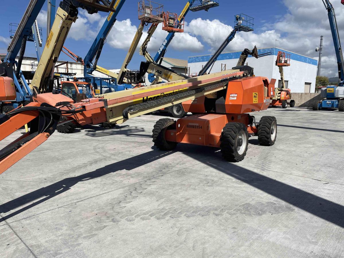 2017 JLG 660SJ-6