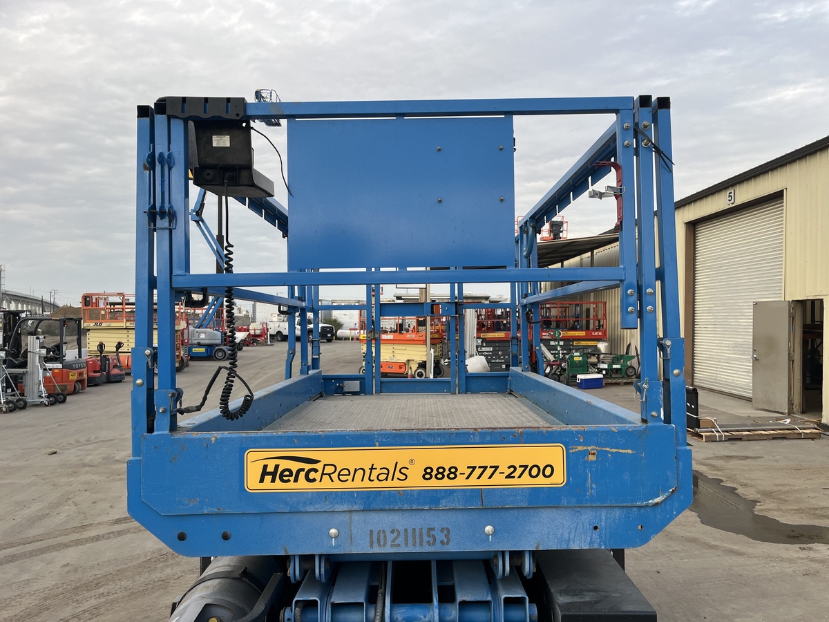 2017 Genie GS-2669 RT-12