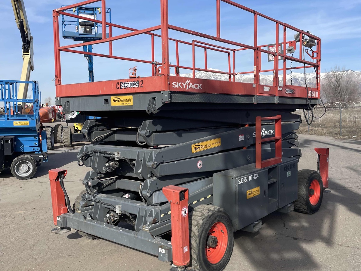 2017 Skyjack SJ9250 RT-2