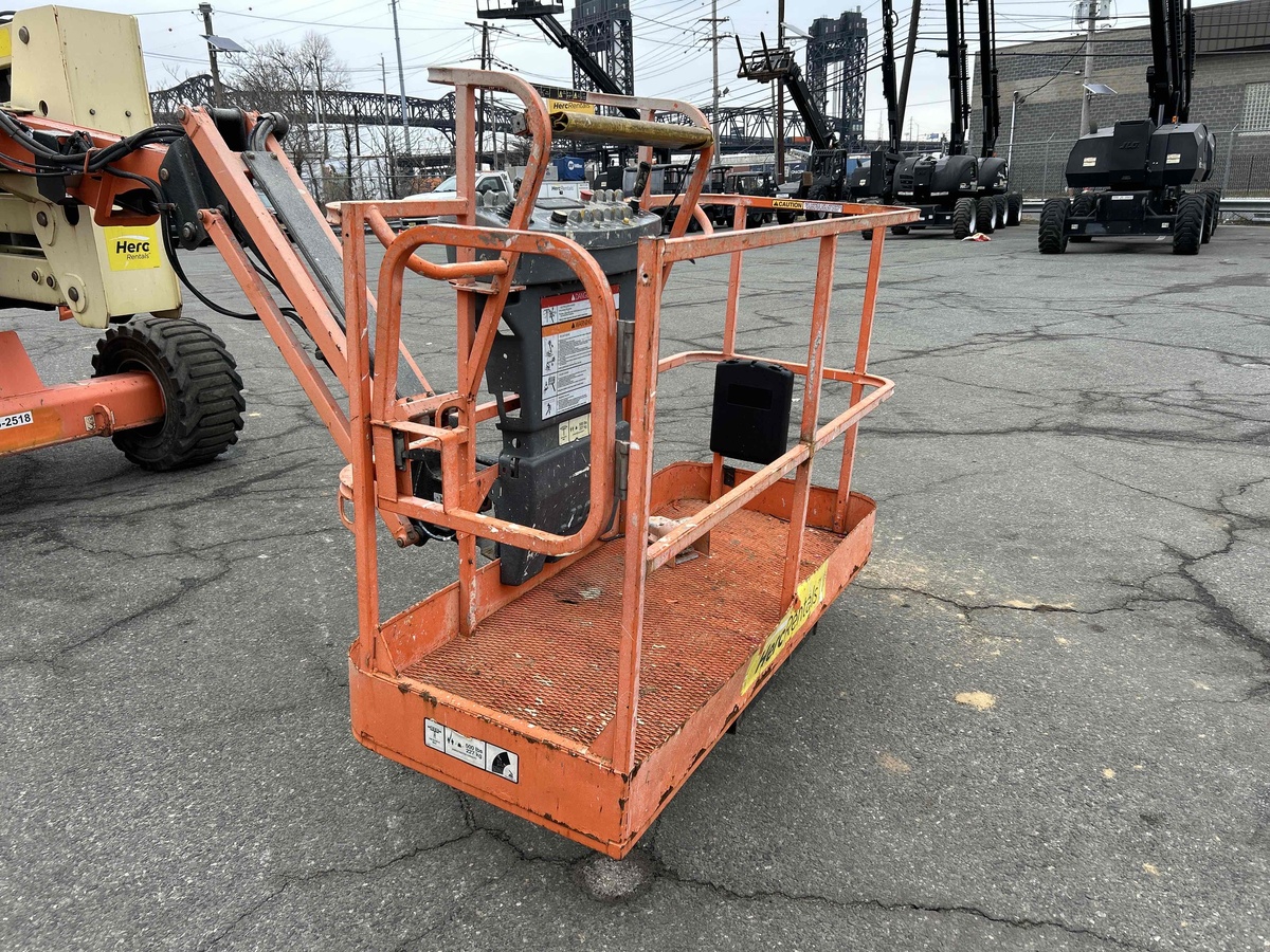 2015 JLG 450AJ-5