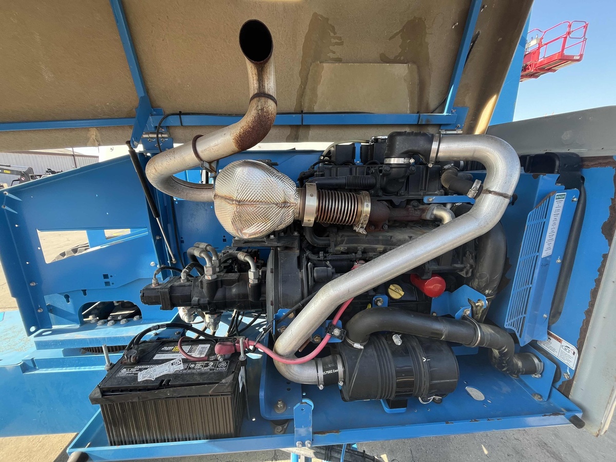 2018 Genie S-40-8