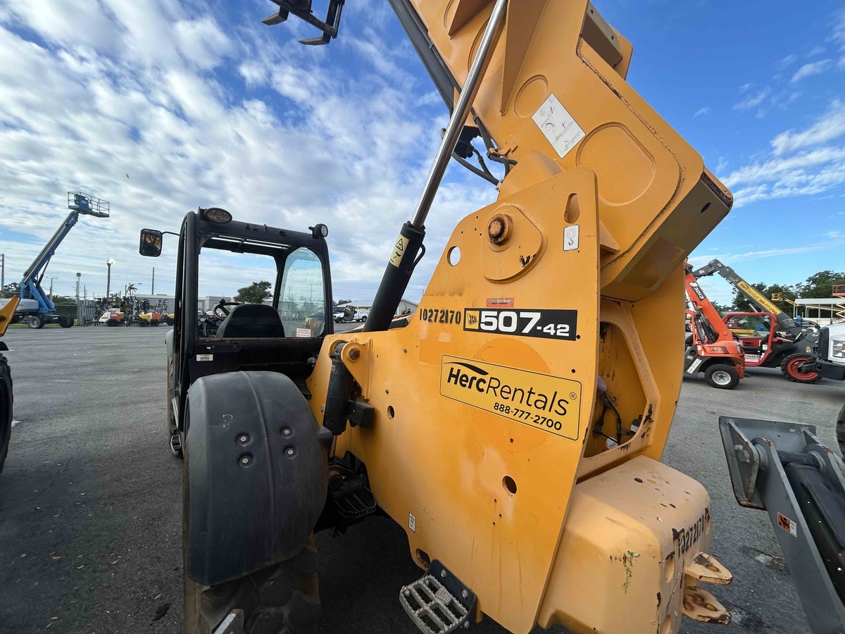 2019 JCB 507-42-4