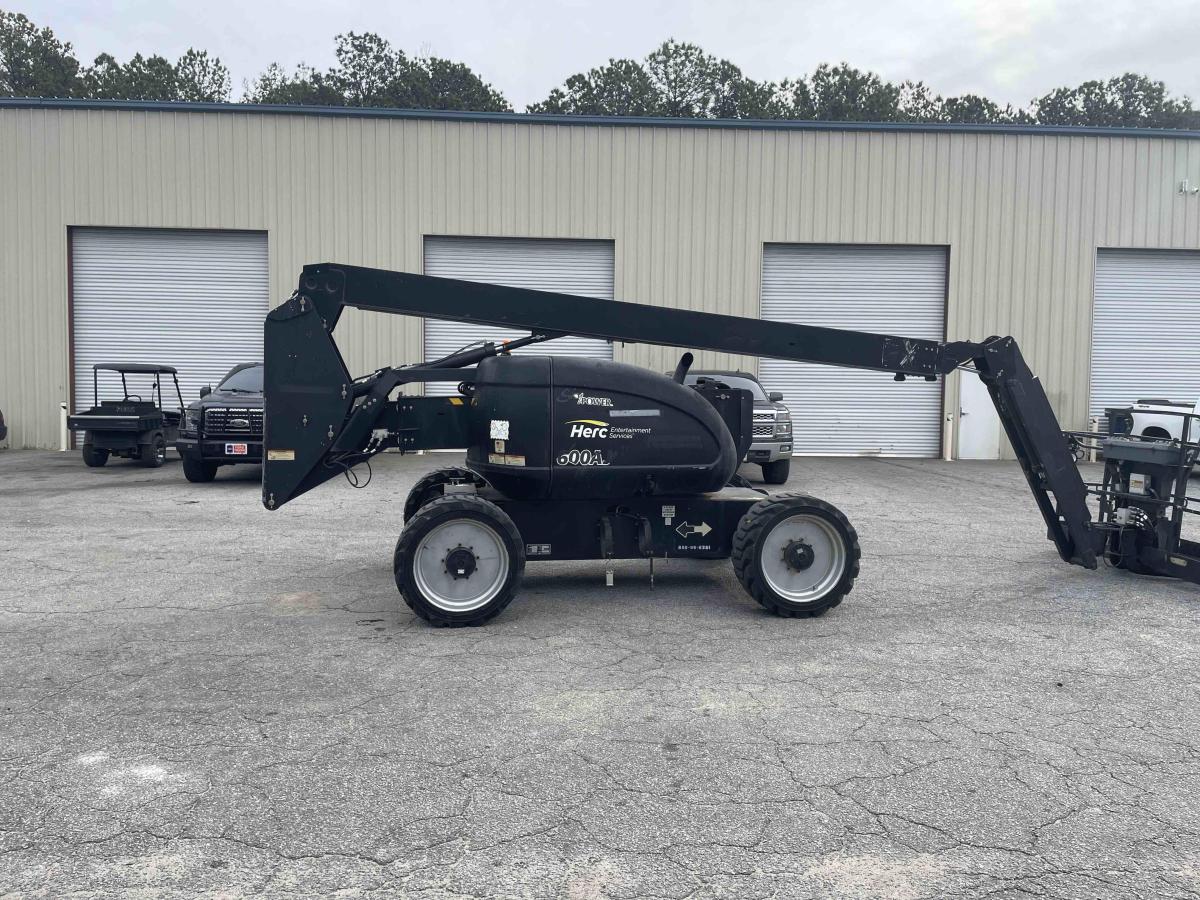 2015 JLG 600AJ