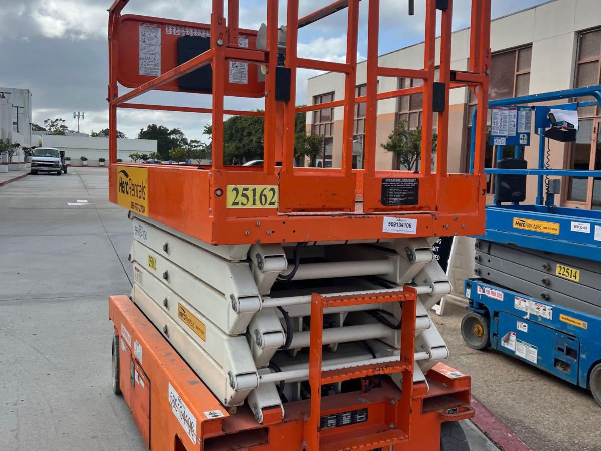 2020 Snorkel S4732E-3