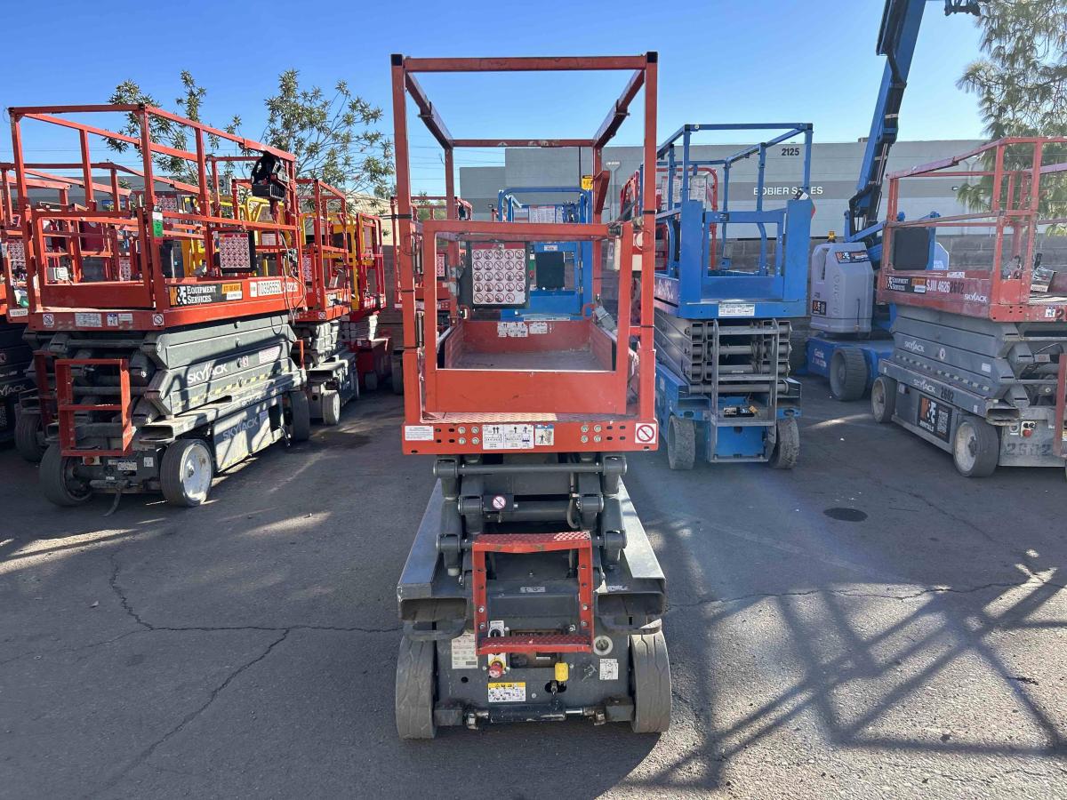 2017 Skyjack SJ3219