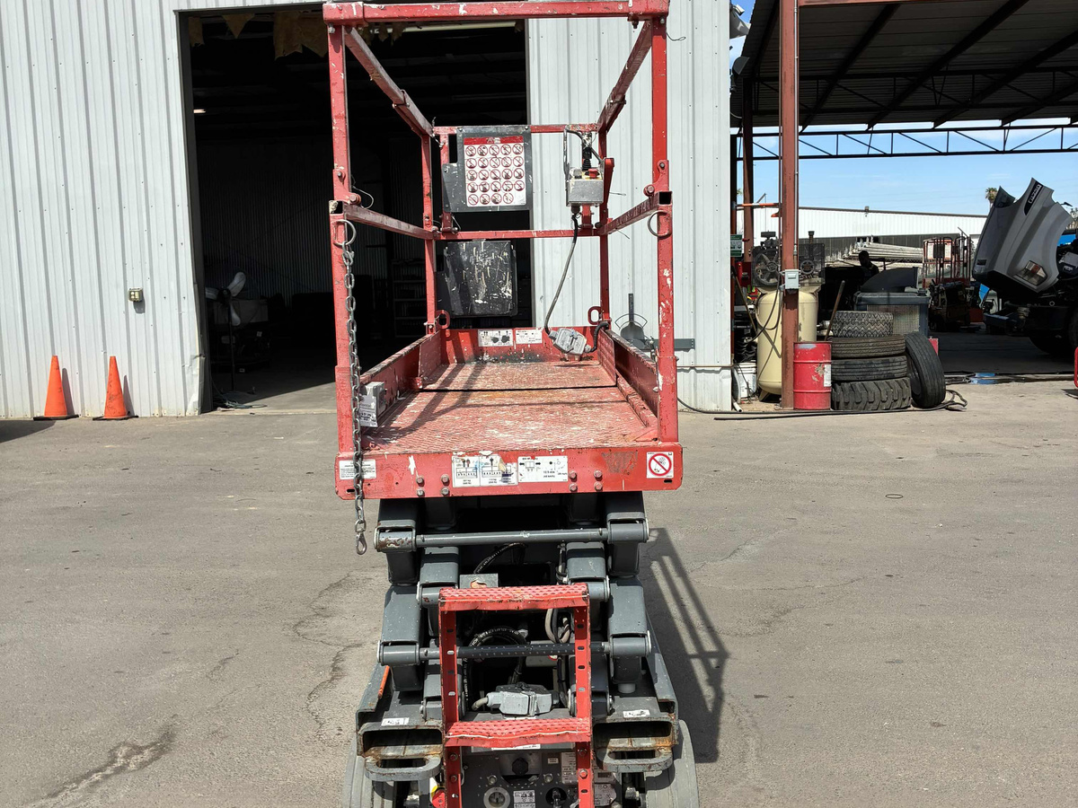 2016 Skyjack SJ3226-4
