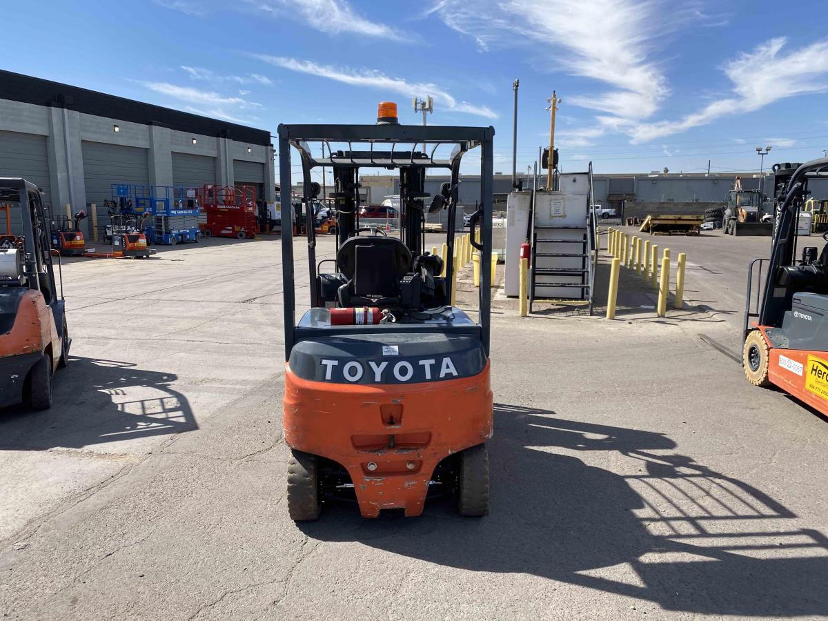 2018 Toyota 8FBM25T