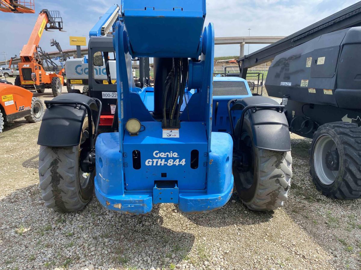 2018 Genie GTH 844-2