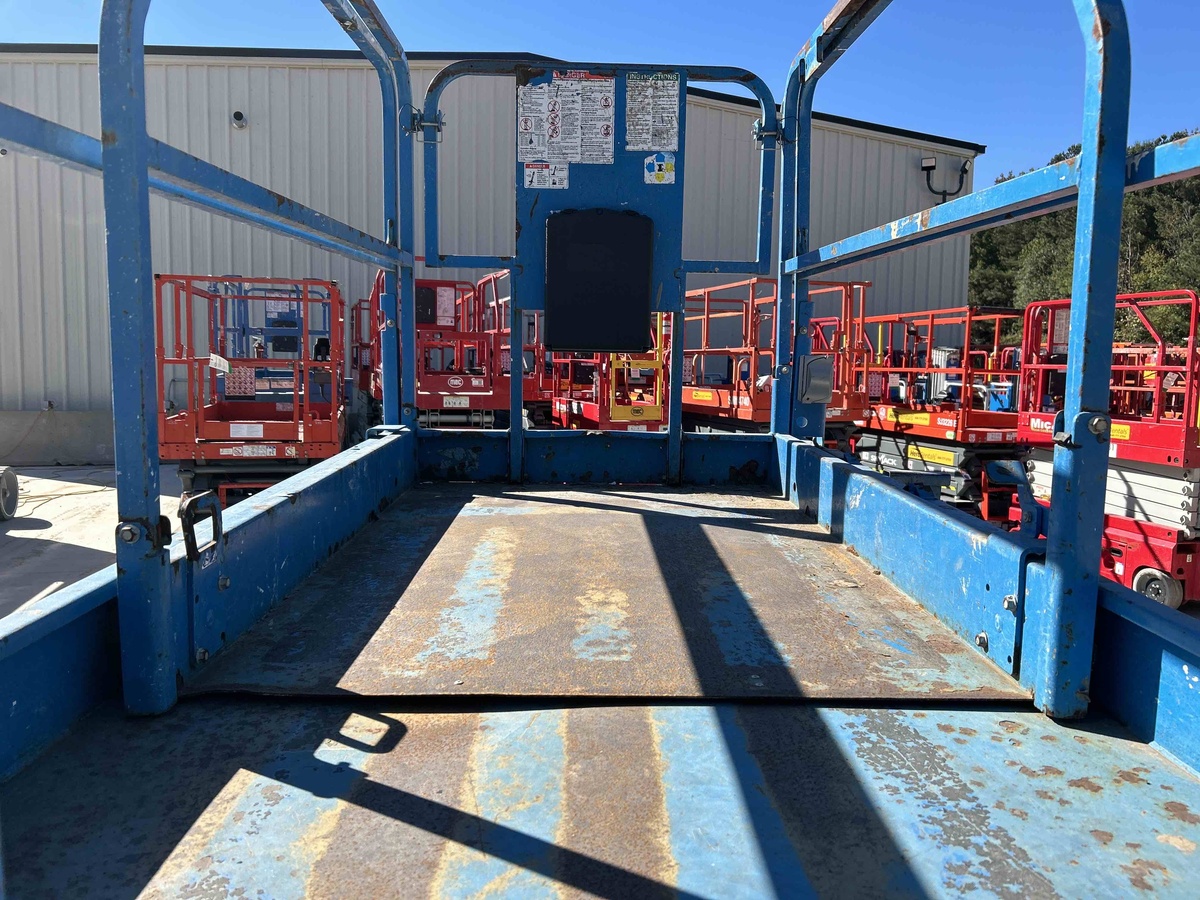 2017 Genie GS-4047-8