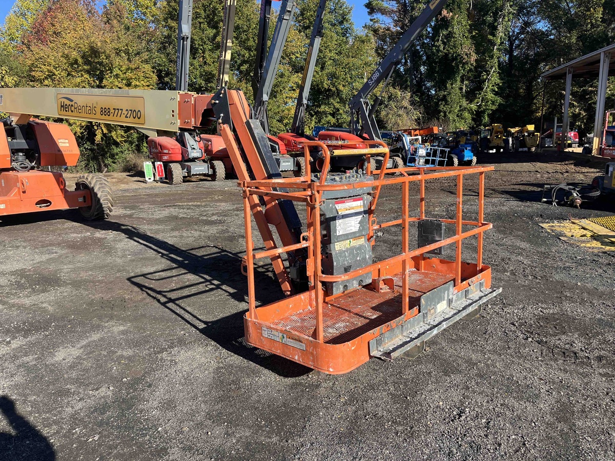 2018 JLG 860SJ-5