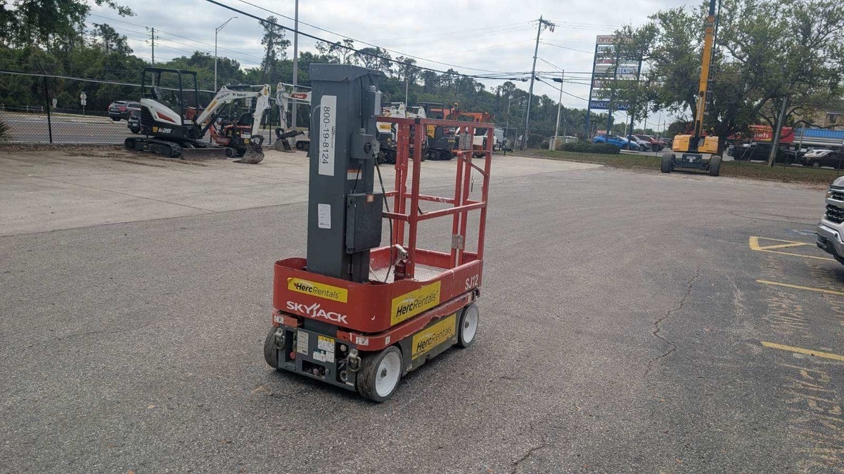 2018 Skyjack SJ12-4
