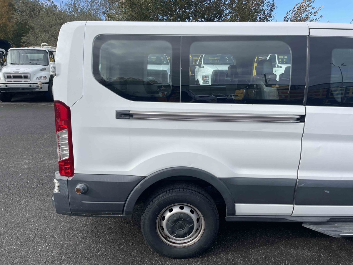 2018 Ford Transit 350-10