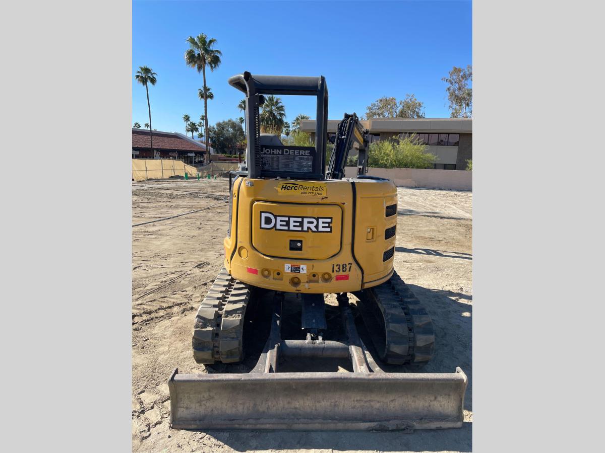 2018 John Deere 50G