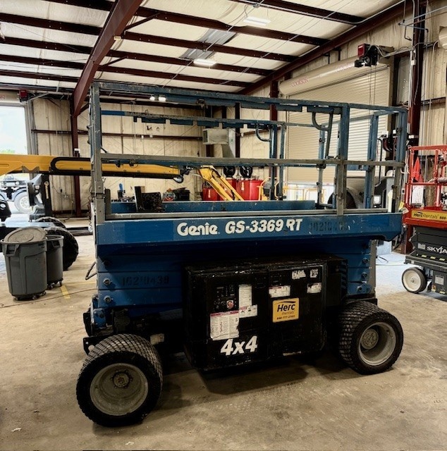 2017 Genie GS-3369 RT-4