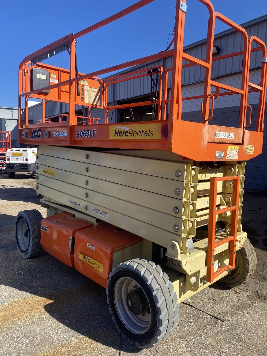 2020 JLG 4069LE