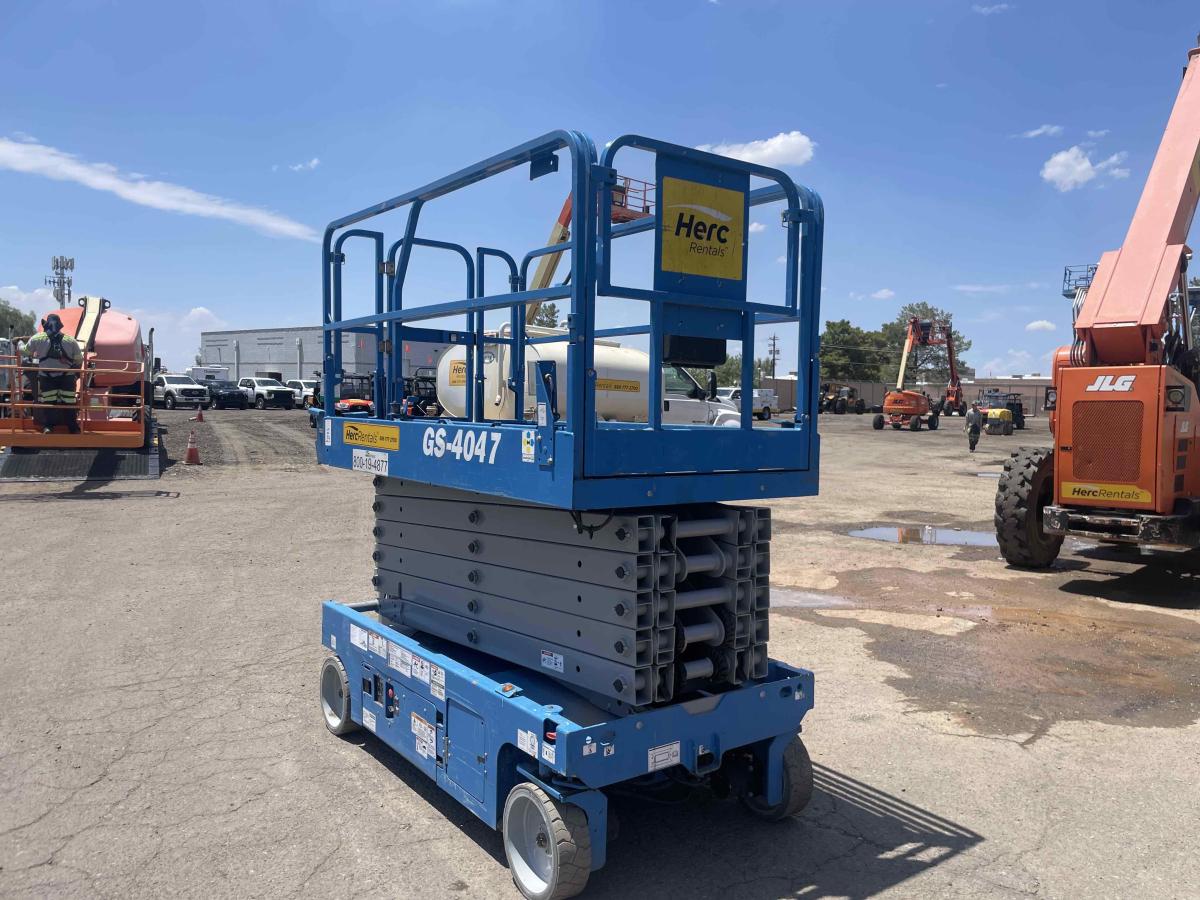 2018 Genie GS-4047-6