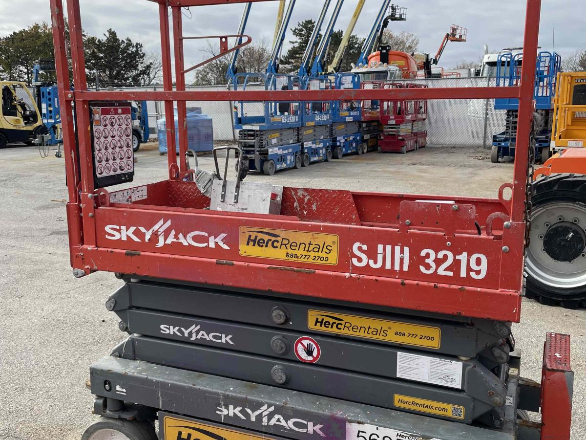 2018 Skyjack SJ3219