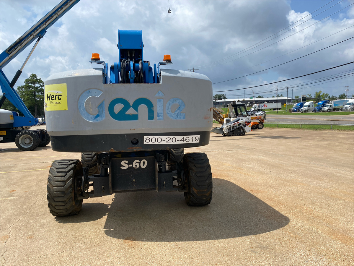 2018 Genie S-60X-2