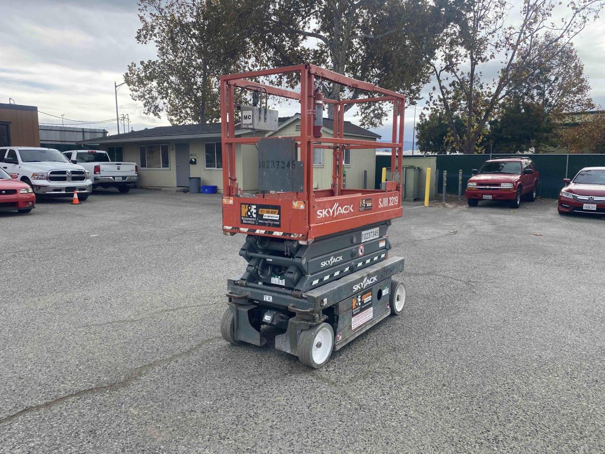 2018 Skyjack SJ3219