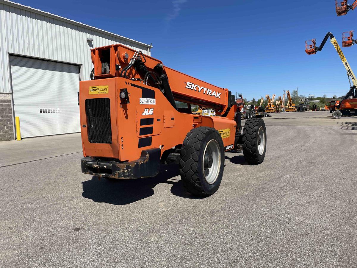 2018 SkyTrak 8042