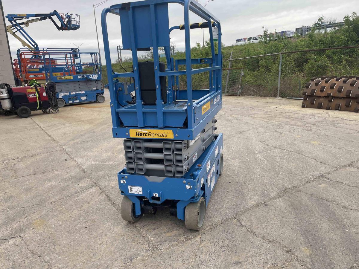 2019 Genie GS-1930