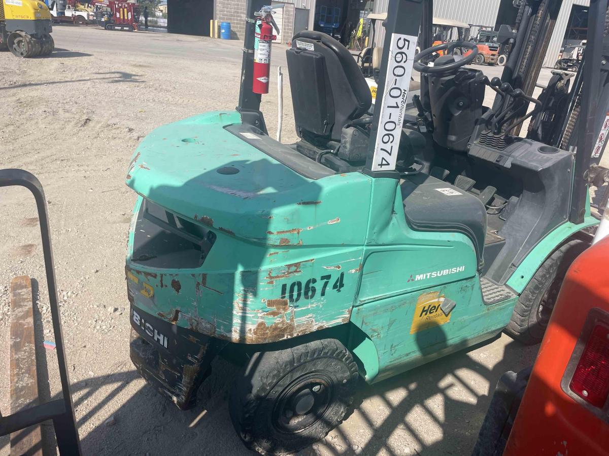 2019 Mitsubishi FG25N