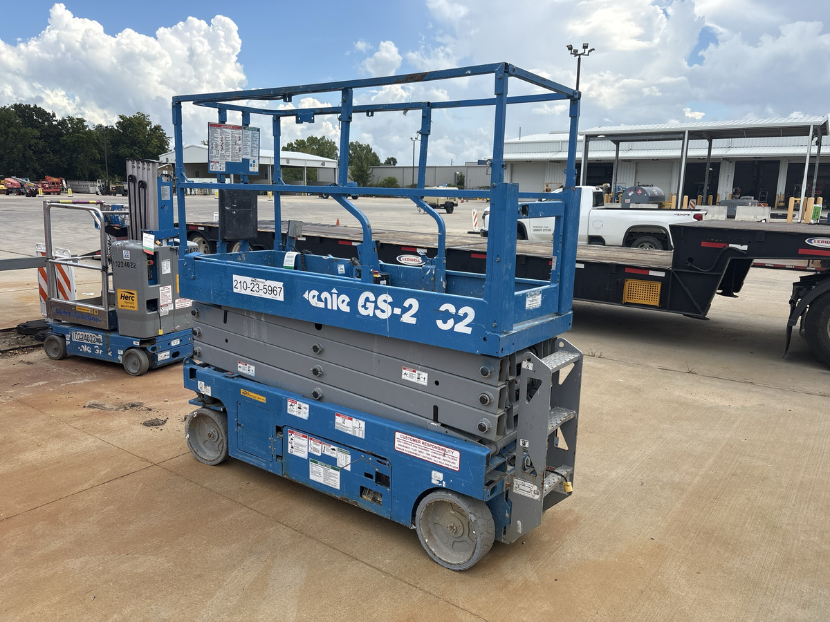2018 Genie GS-2632