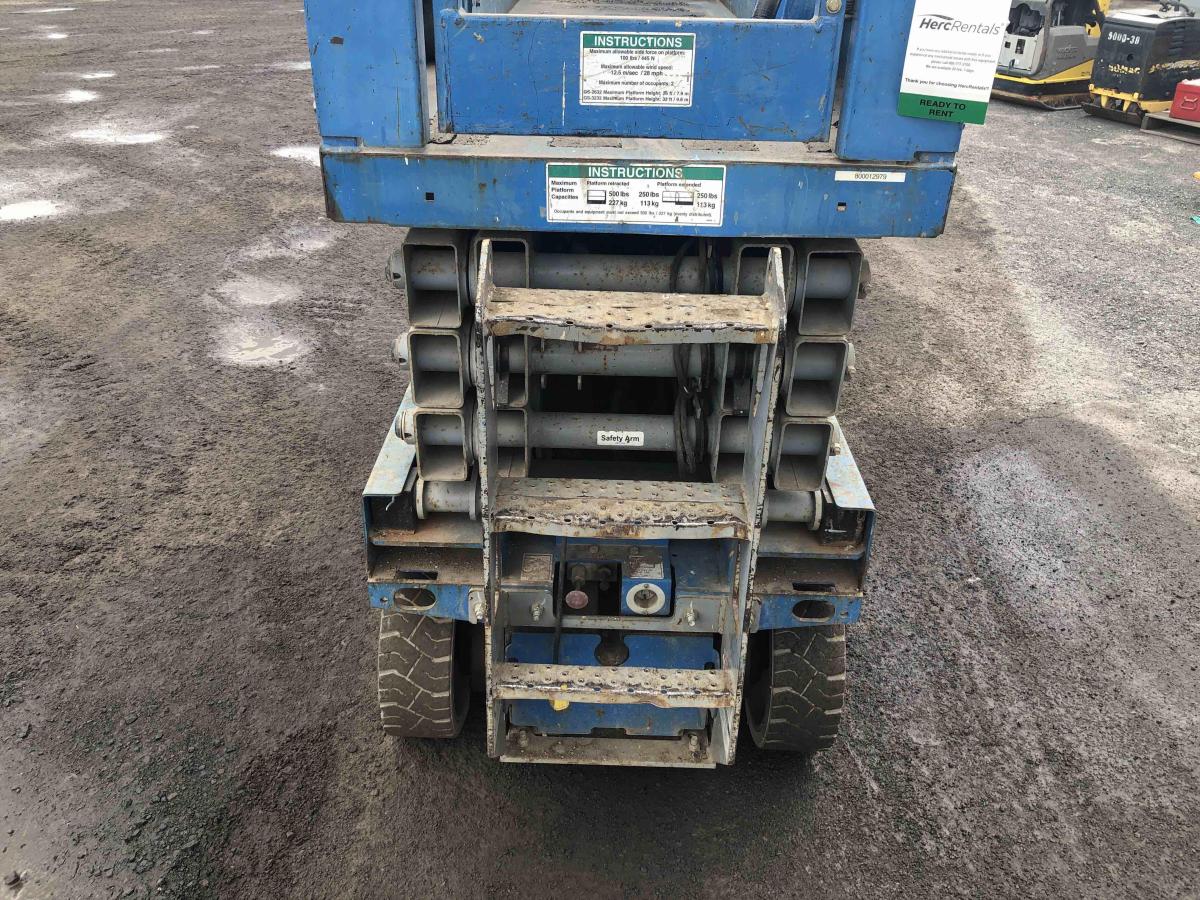 2014 Genie GS-2632