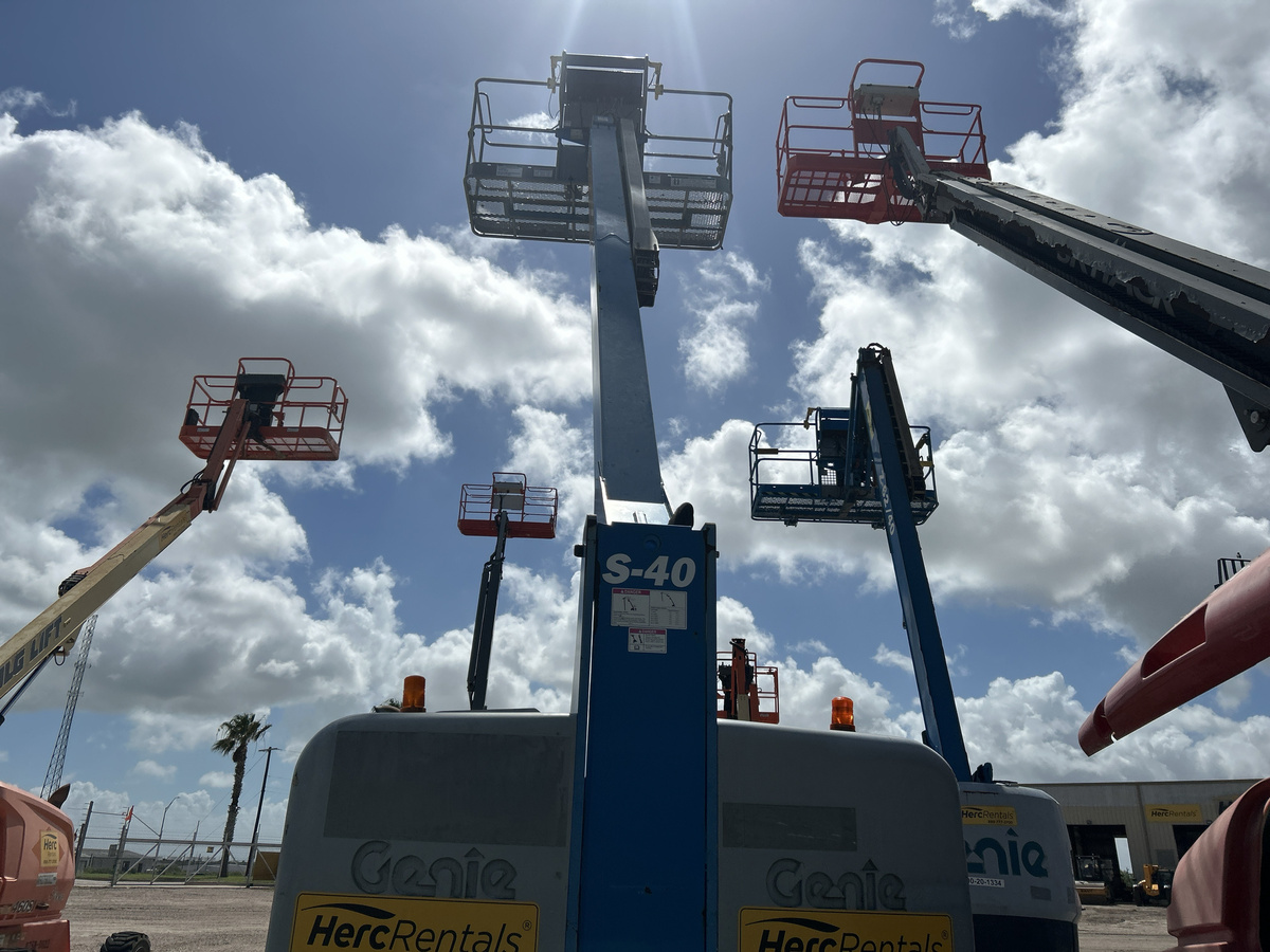 2018 Genie S-40-5