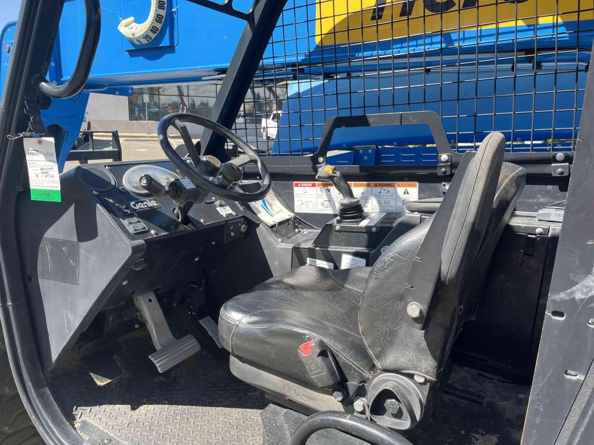 2018 Genie GTH 844-2