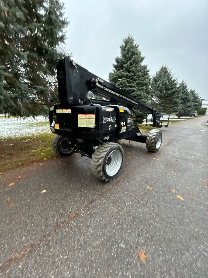 2015 JLG M600JP