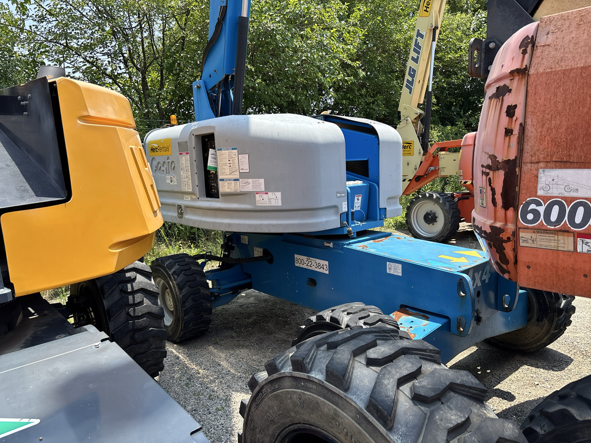 2018 Genie S-45-2