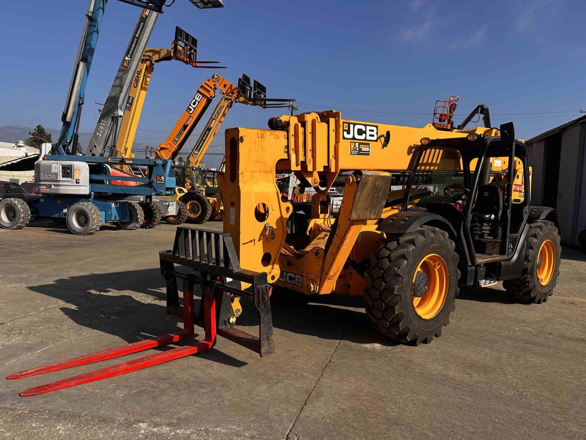 2017 JCB 510-56