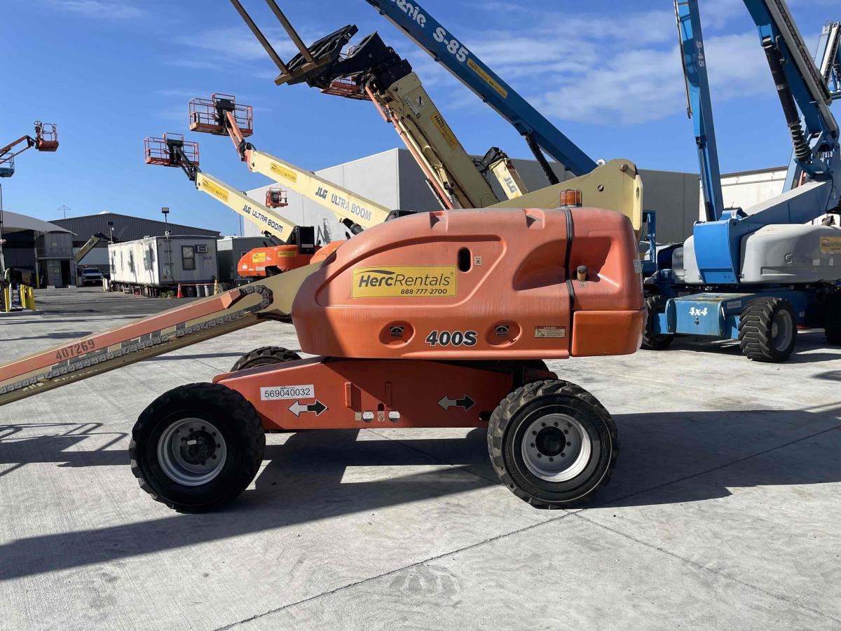 2007 JLG 400S-7