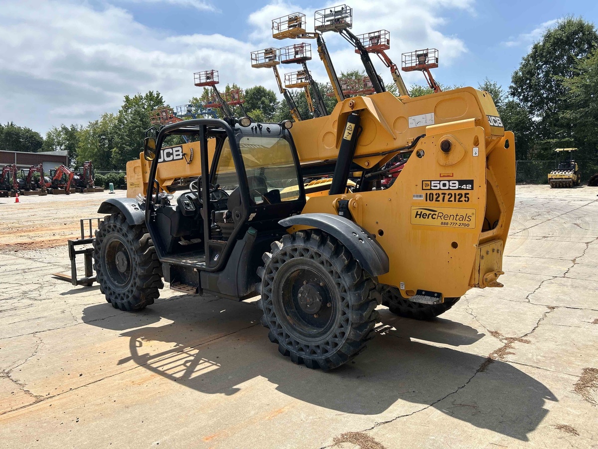 2019 JCB 509-42-3