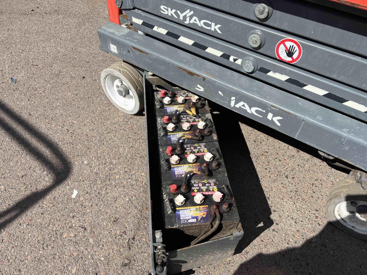 2017 Skyjack SJ3219