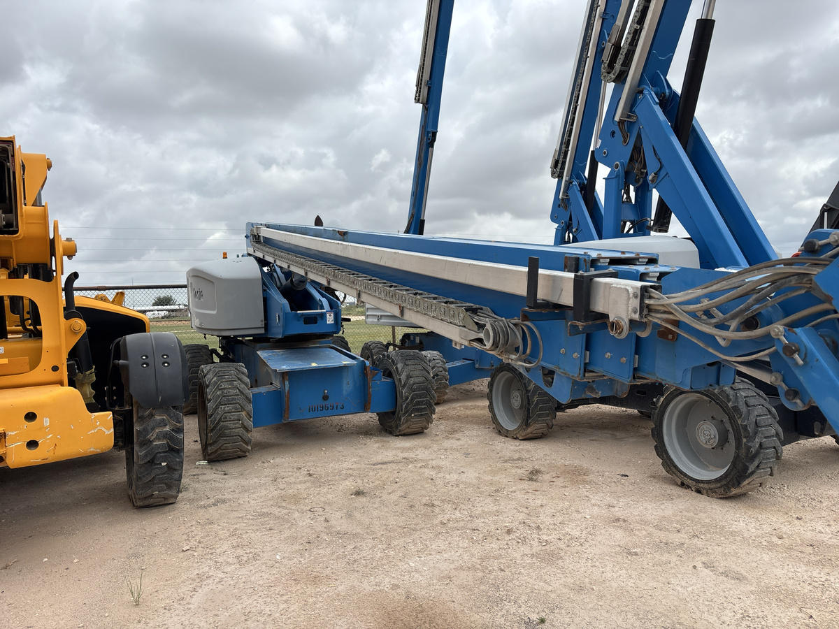2016 Genie S-85-13
